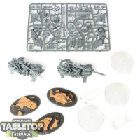 Adeptus Custodes - 3x Vertus Praetors - teilweise gebaut