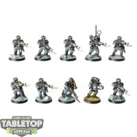 Astra Militarum - 10x Cadian Shock Troops klassisch - bemalt