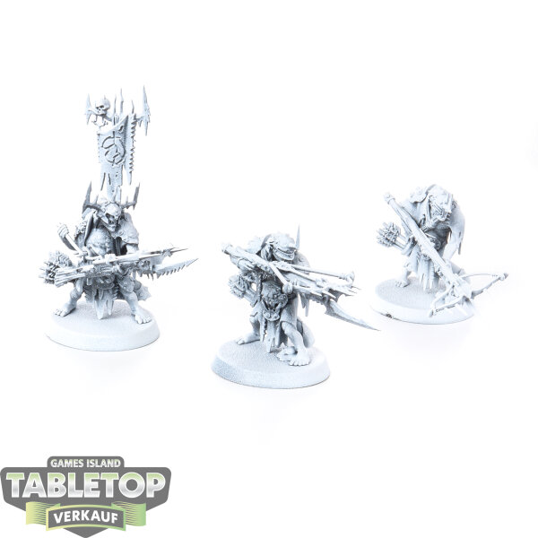Orruk Warclans - 3 x Man-Skewer Boltboyz - teilweise bemalt