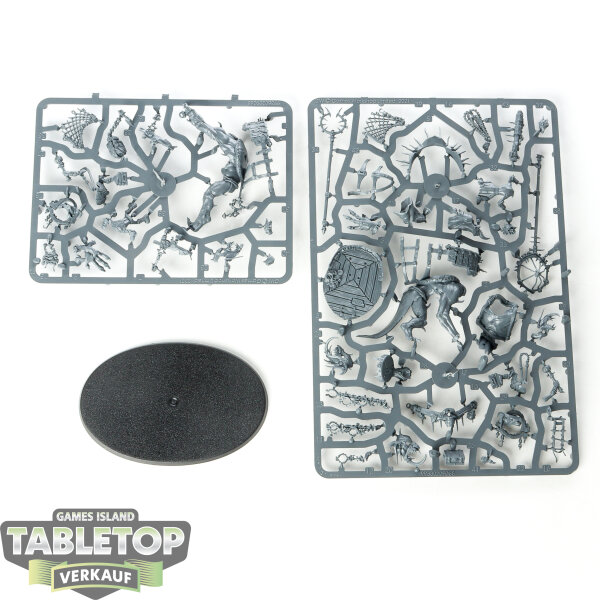 Orruk Warclans - Marshcrawla Sloggoth - im Gussrahmen