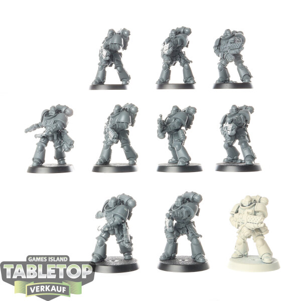 Space Marines - 10 Infernus Marines - teilweise bemalt