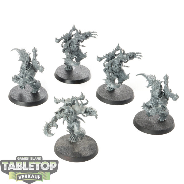 Chaos Space Marines - 5x Possessed - unbemalt