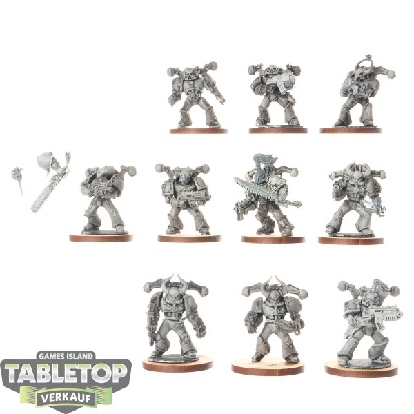 Chaos Space Marines - 10x Chaos Space Marines - teilweise bemalt