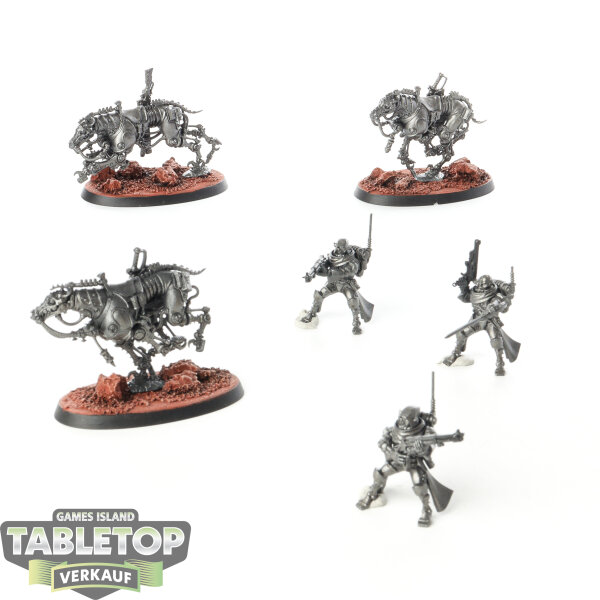 Adeptus Mechanicus - 3x Serberys Raiders - grundiert