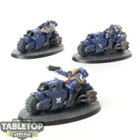Space Marines - 3x Outriders - bemalt