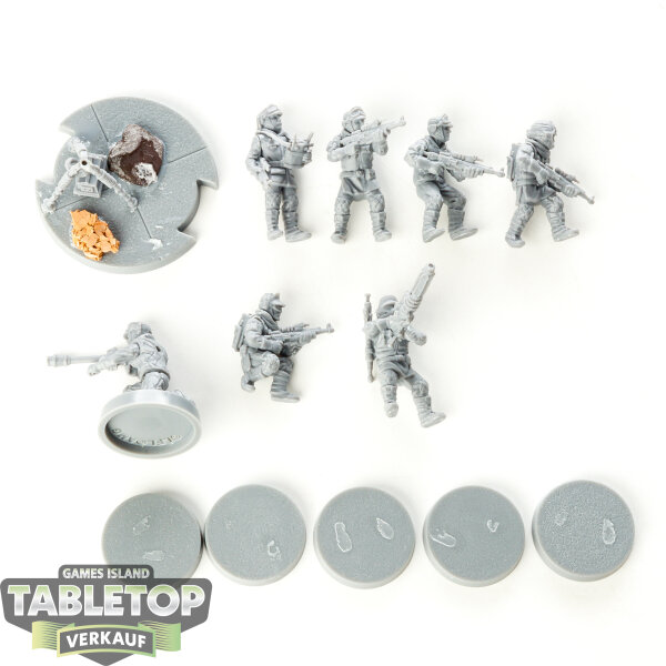 Rebellen - 7 x Rebel Veterans - unbemalt