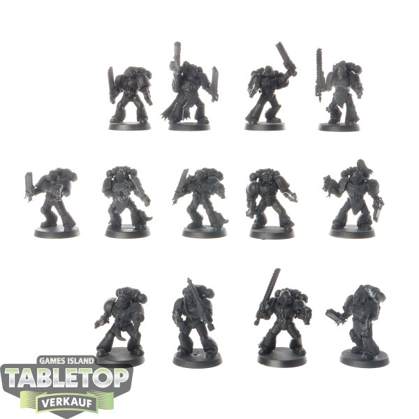 Space Wolves - 15 Space Wolves Blood Claws - grundiert
