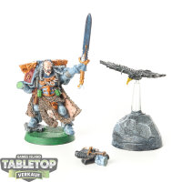 Space Wolves - Rune Priest with Familiar klassisch - bemalt