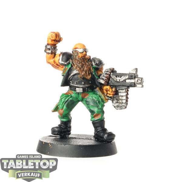 Astra Militarum - Catachan Lieutenant - bemalt