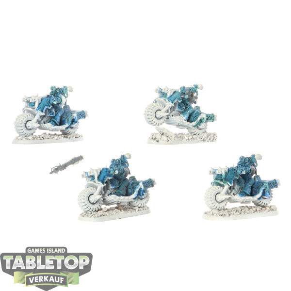 Chaos Space Marines - 4x Chaos Bikers - teilweise bemalt