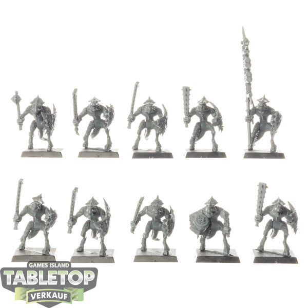Lizardmen - 10x Saurus Warriors klassisch - unbemalt