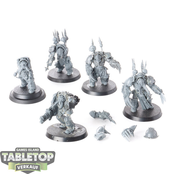Chaos Space Marines - 5 x Chaos Terminator Squad - teilweise bemalt