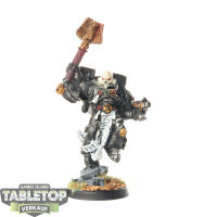 Space Marines - Chaplain with Jump Pack (Classic) - bemalt