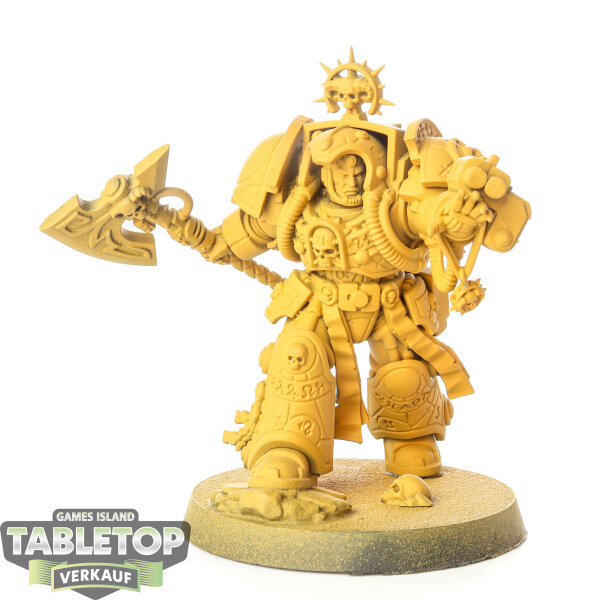 Space Marines - Librarian in Terminator Armour - grundiert
