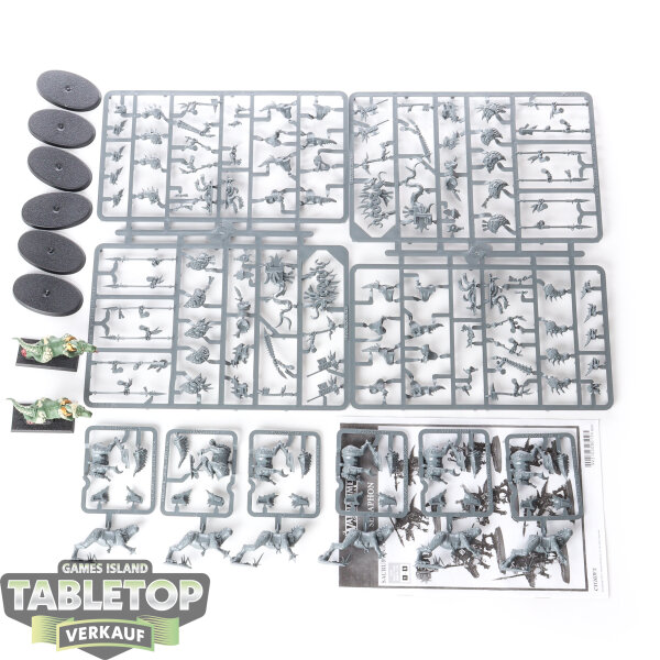 Lizardmen - 8 x Saurus Cavalry - teilweise gebaut