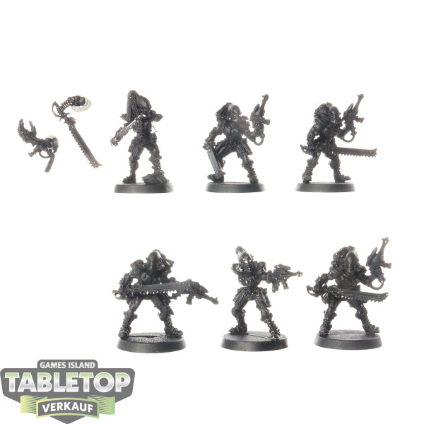 Aeldari - 6 x  Striking Scorpions klassisch - grundiert