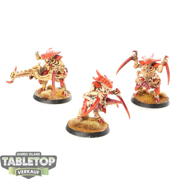 Tyraniden - 3 x Tyranid Warriors - bemalt