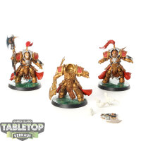 Adeptus Custodes - 3x Allarus Custodians - teilweise bemalt
