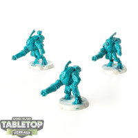 Tau Empire - 3 Stealth Battlesuits - grundiert